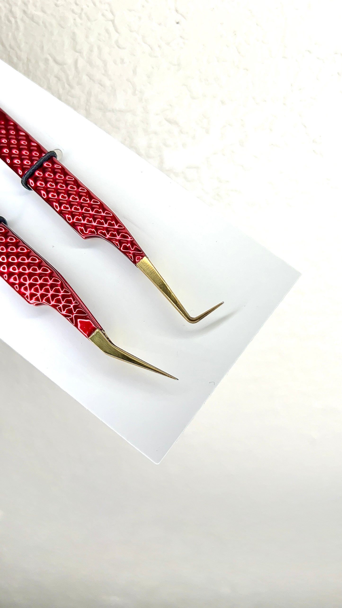Tweezers (Seasonal)