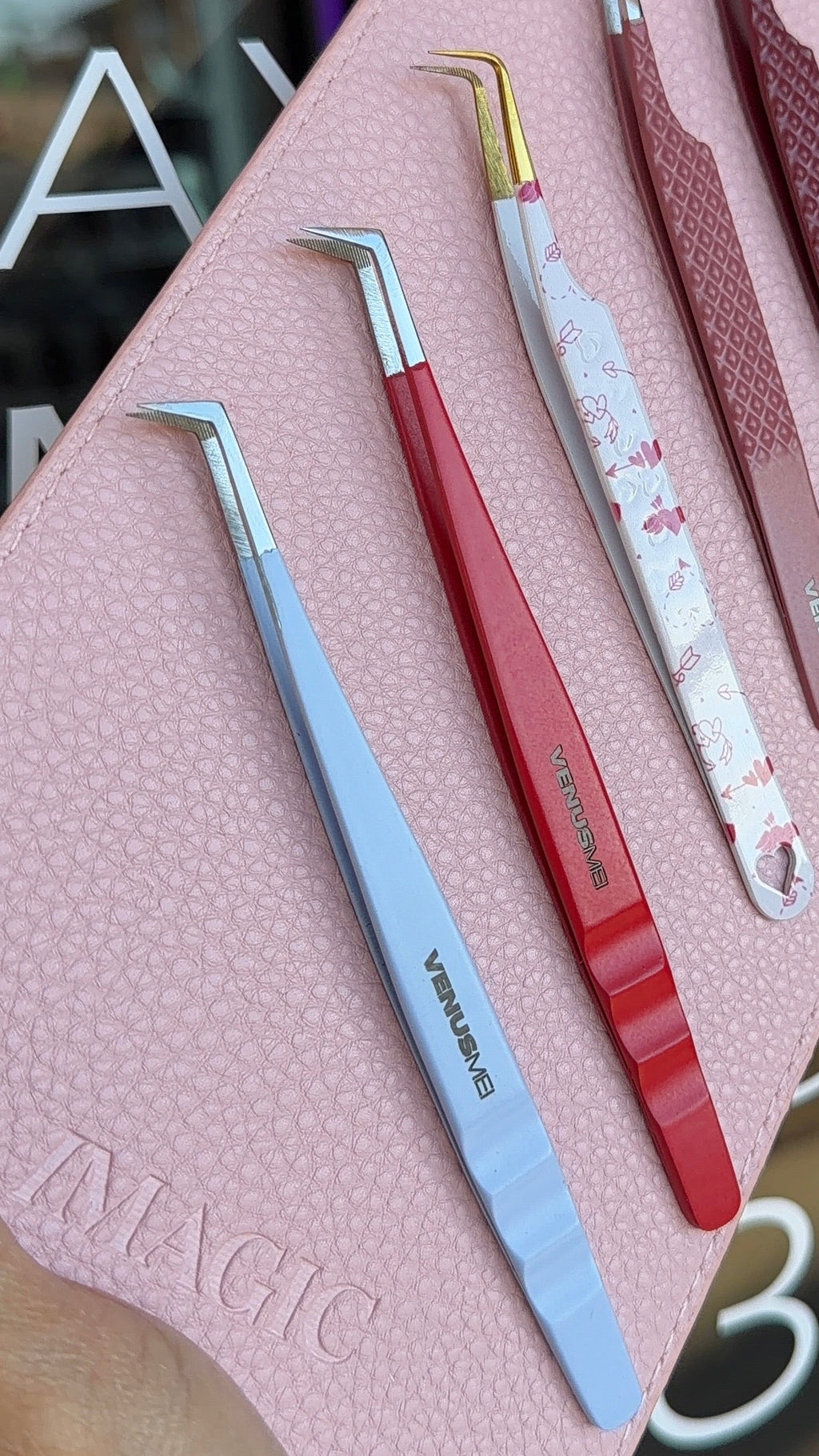 Tweezer Boot 90°