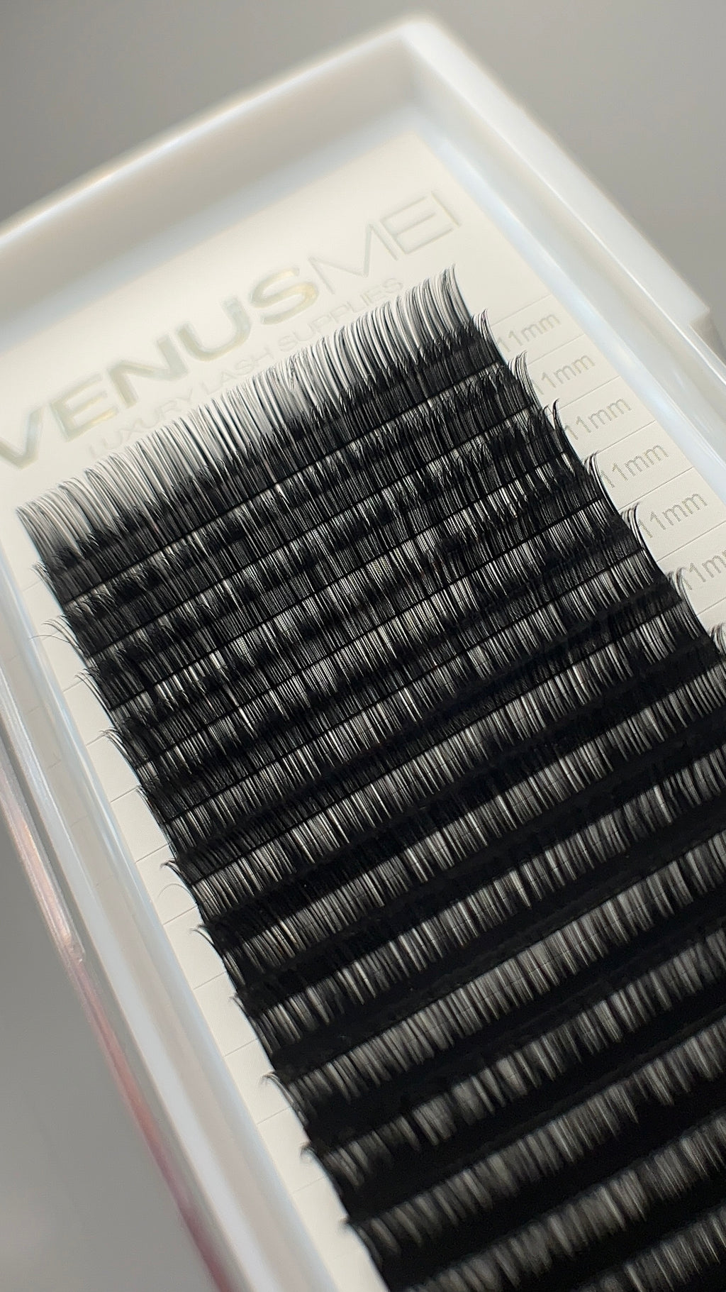 AIRY/SILK LASHES